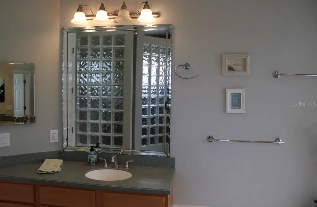 5621 Cypress Creek Drive Grant FL 32949