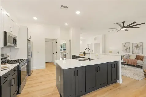 10117 Whisper Pointe Drive Tampa FL 33647