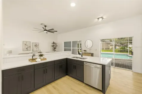 10117 Whisper Pointe Drive Tampa FL 33647
