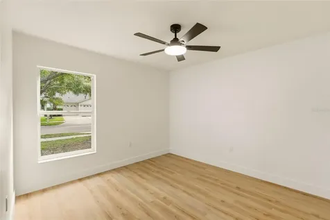10117 Whisper Pointe Drive Tampa FL 33647