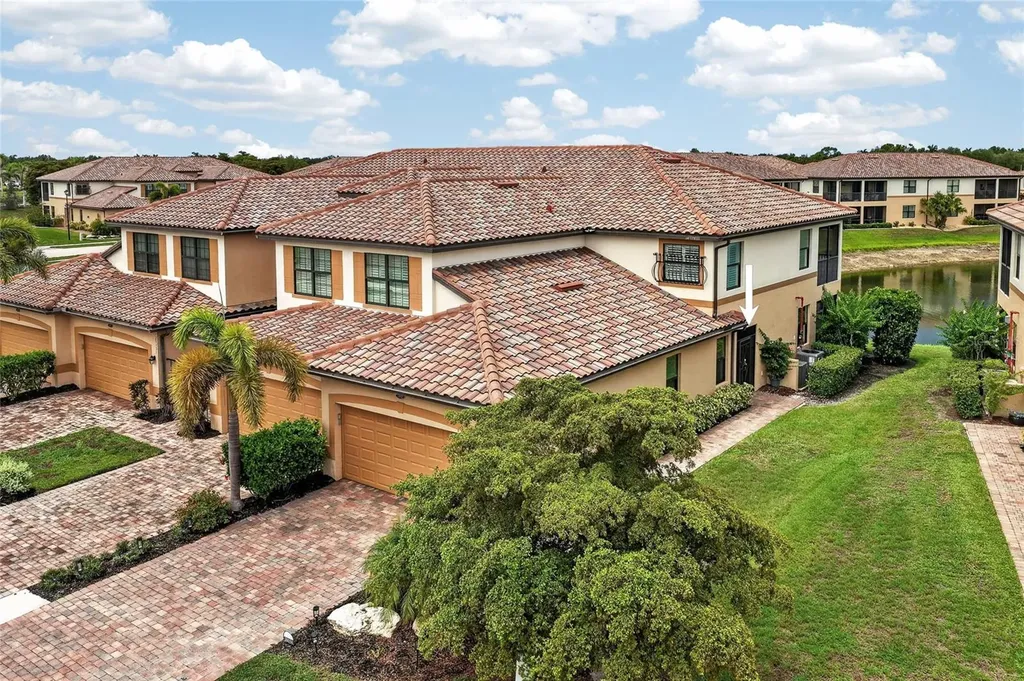 20151 Ragazza Circle E Venice FL 34293