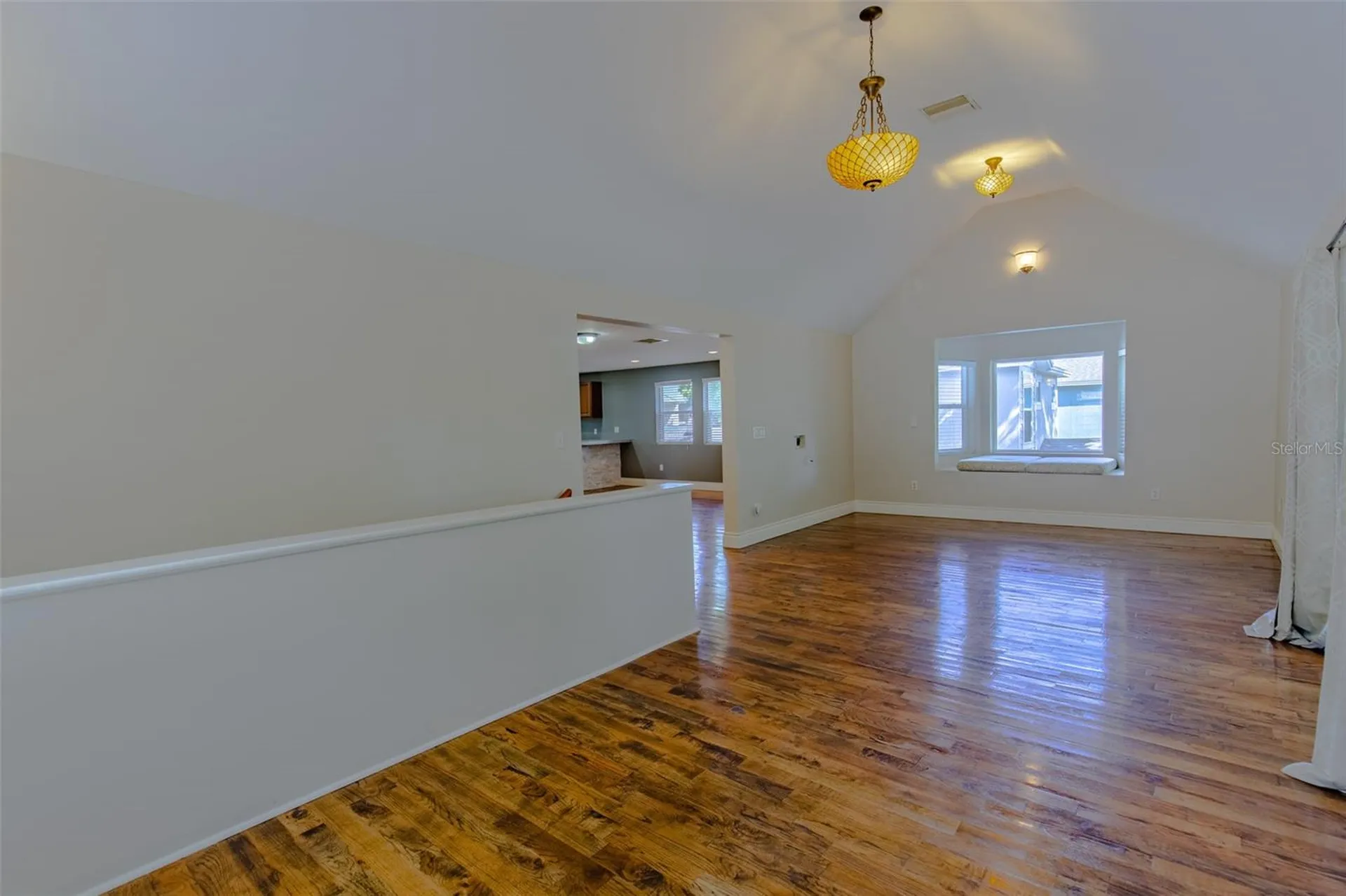 802 8th Street N St Petersburg FL 33701
