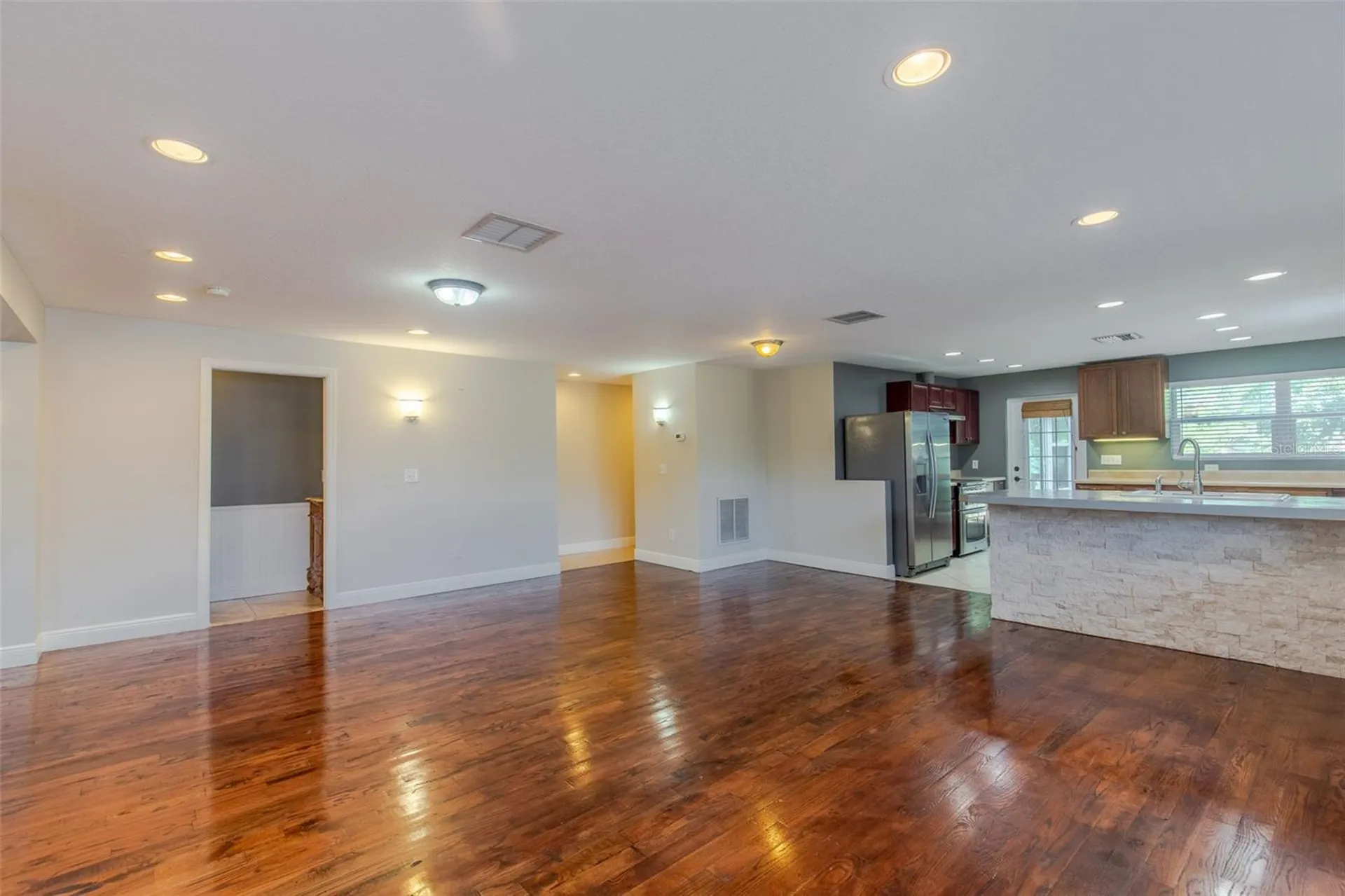 802 8th Street N St Petersburg FL 33701