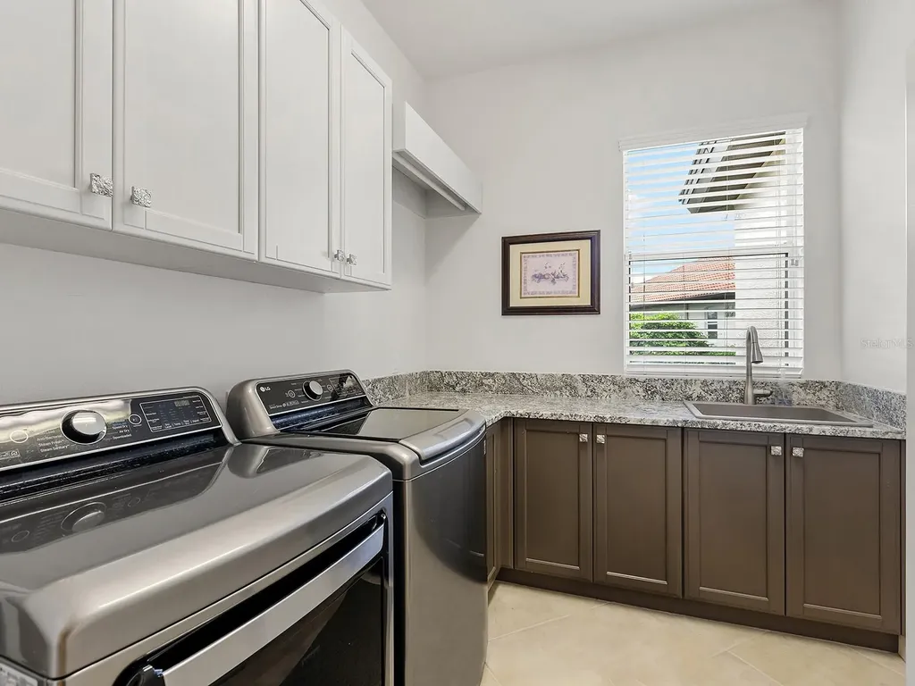 13716 Red Rock Place Lakewood Ranch FL 34202