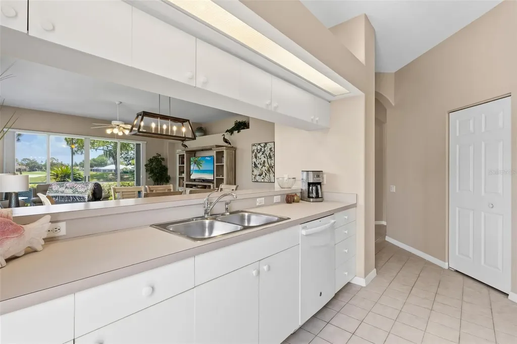 8752 52nd Drive E Bradenton FL 34211