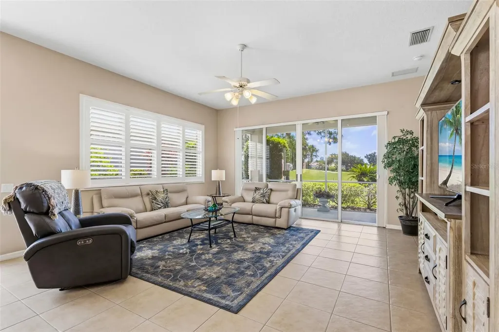 8752 52nd Drive E Bradenton FL 34211