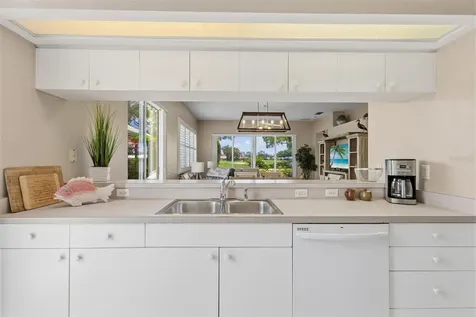 8752 52nd Drive E Bradenton FL 34211
