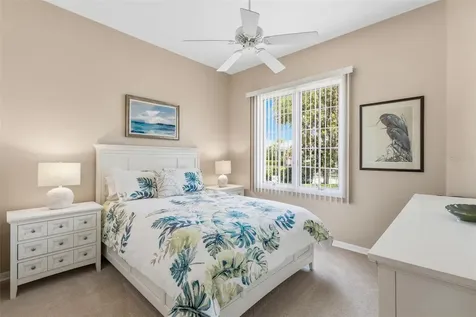 8752 52nd Drive E Bradenton FL 34211
