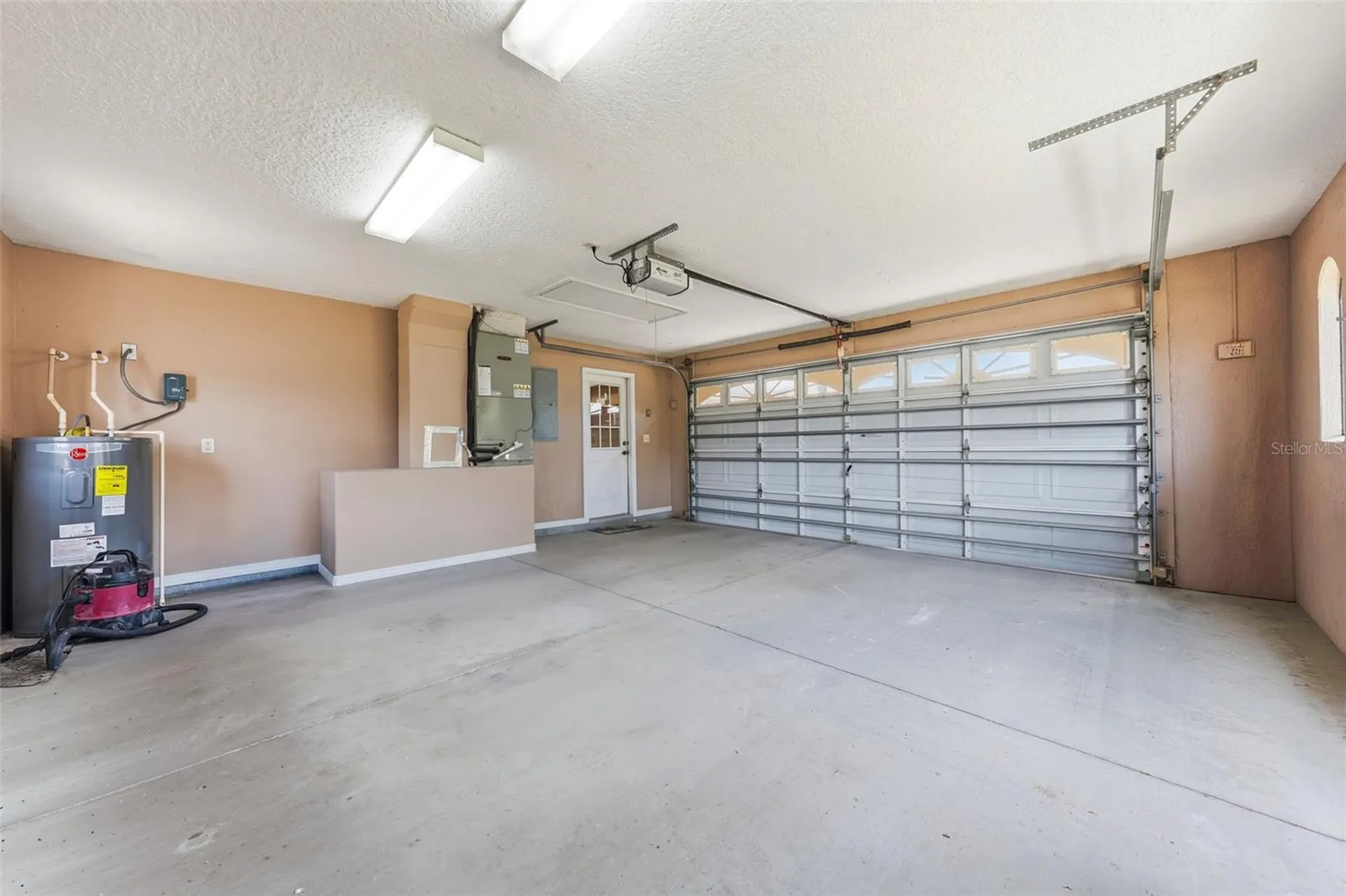 14433 Lake Yale Road Umatilla FL 32784