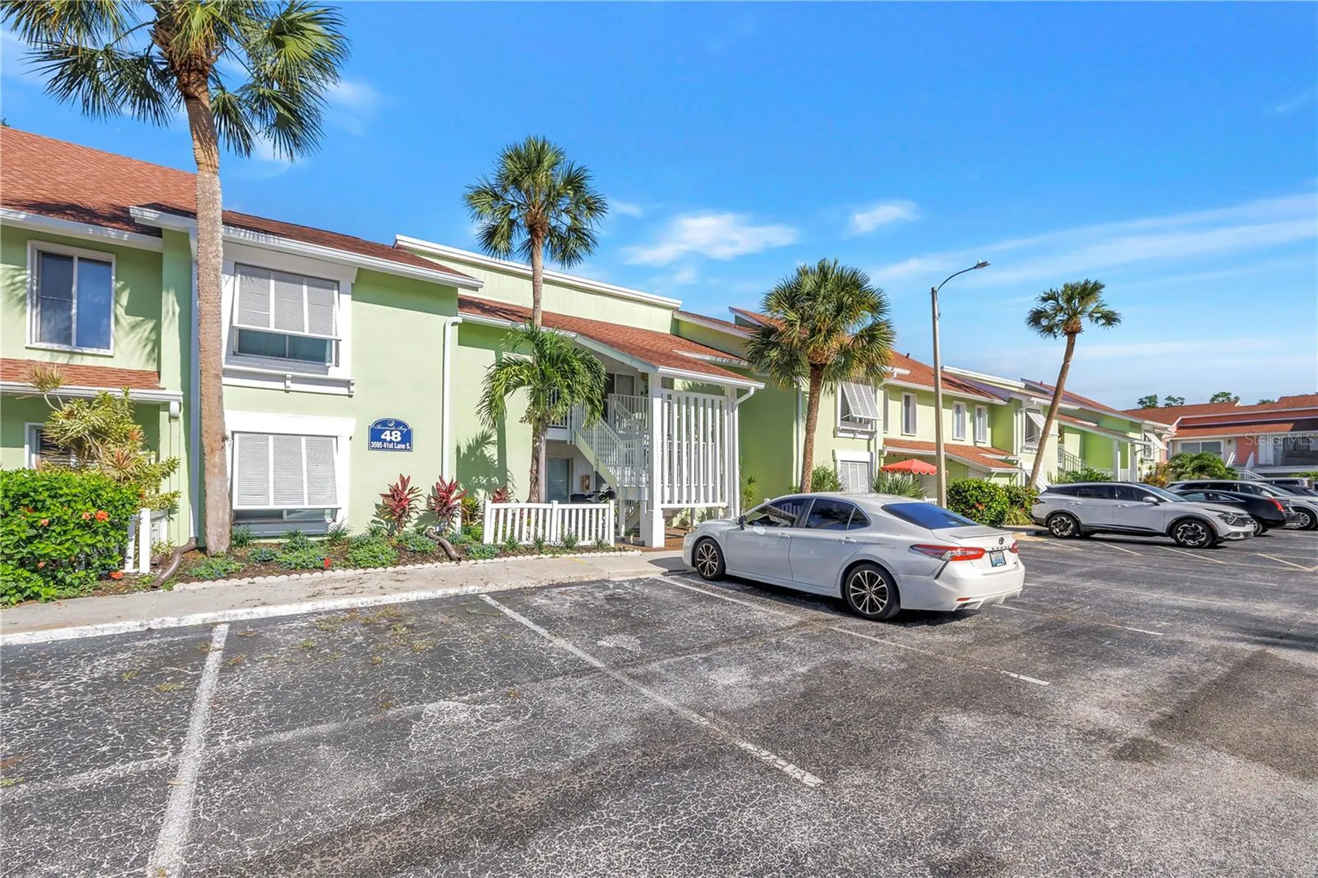 3595 41st Lane S St Petersburg FL 33711