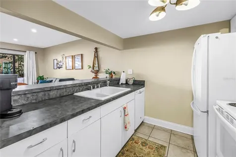 3595 41st Lane S St Petersburg FL 33711