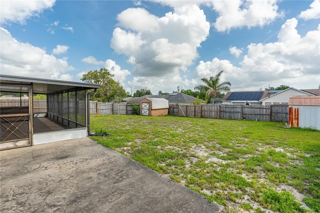 2970 Lagoon Avenue Deltona FL 32738