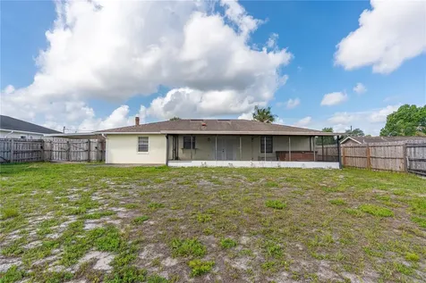 2970 Lagoon Avenue Deltona FL 32738