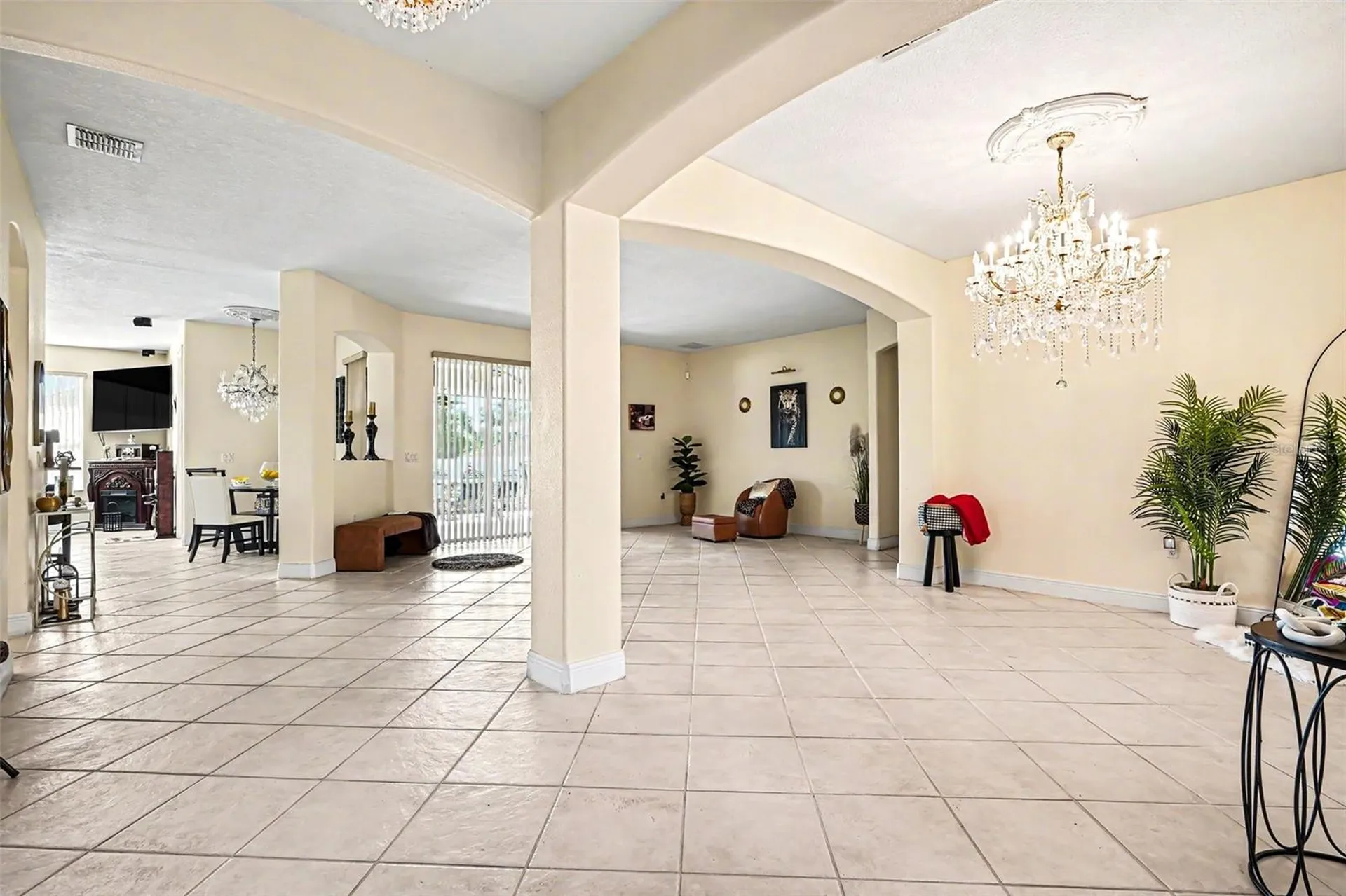 1711 Windward Oaks Court Kissimmee FL 34746