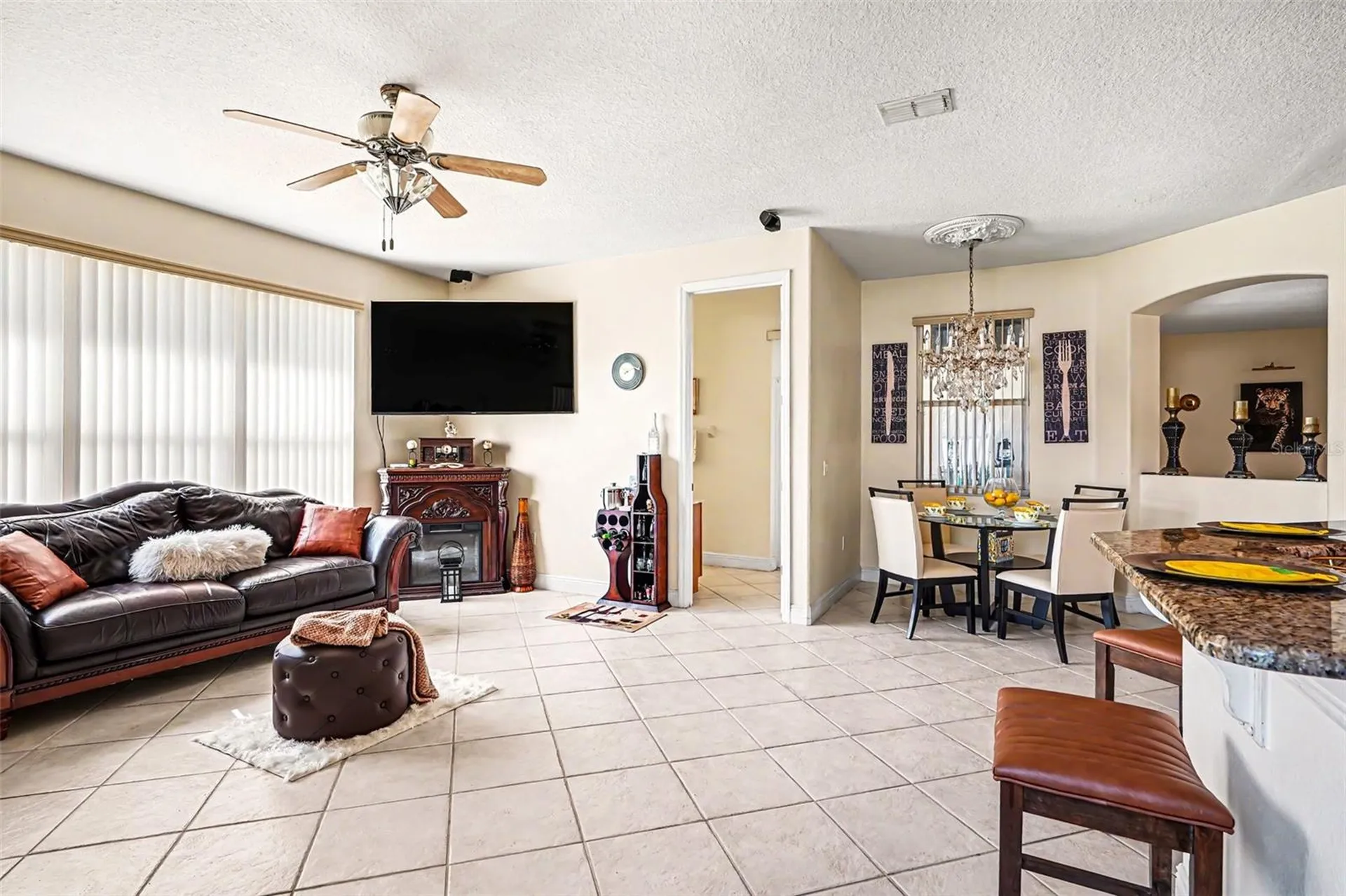 1711 Windward Oaks Court Kissimmee FL 34746