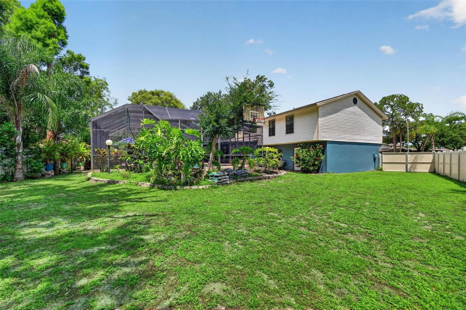 15801 Ashbury Place Tampa FL 33624