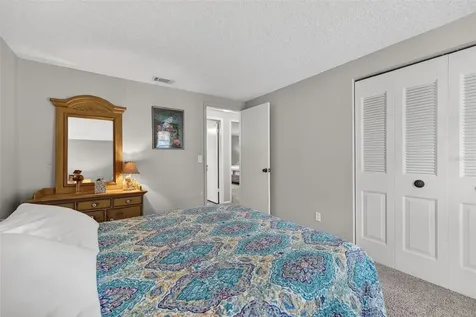 15801 Ashbury Place Tampa FL 33624