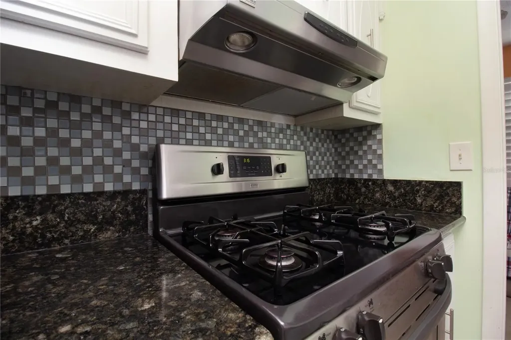 5267 81st Street N St Petersburg FL 33709