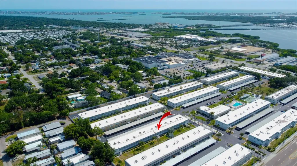 5267 81st Street N St Petersburg FL 33709