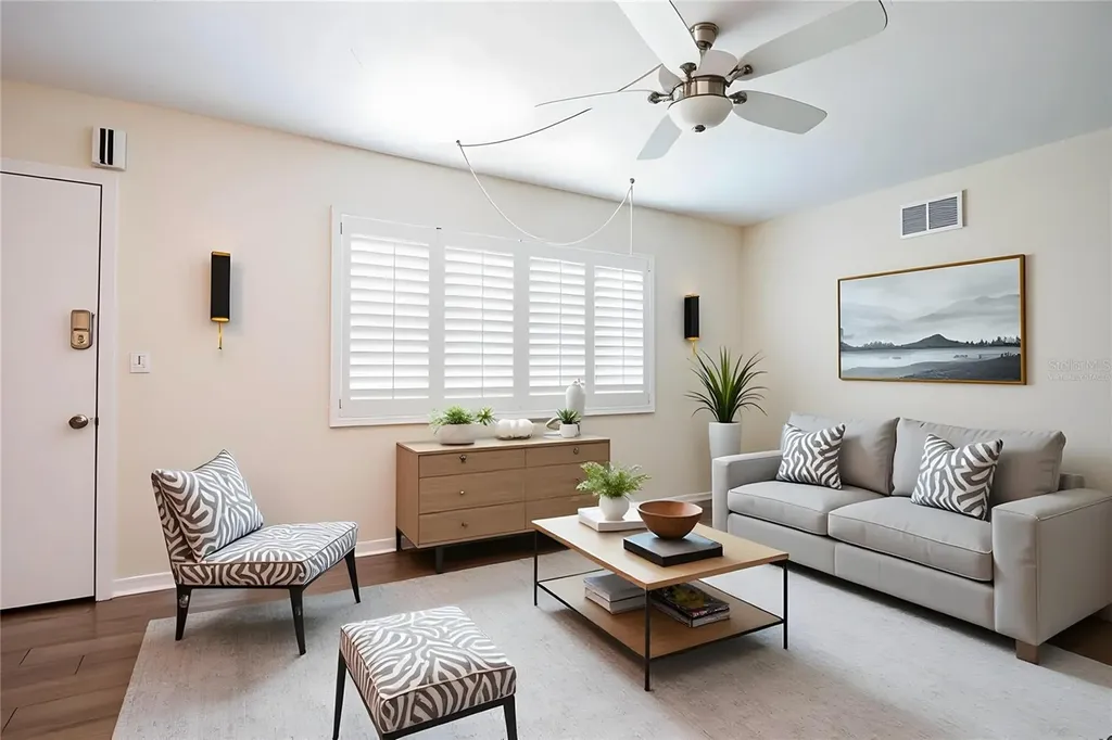 5267 81st Street N St Petersburg FL 33709