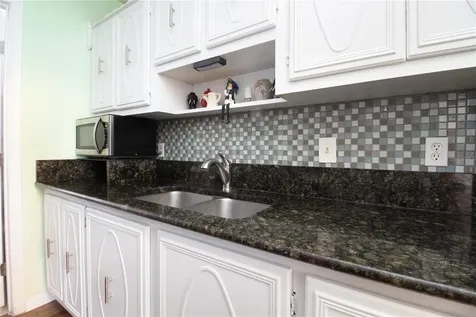 5267 81st Street N St Petersburg FL 33709