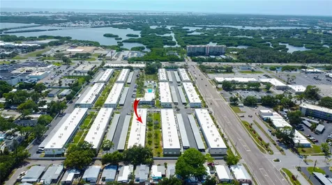 5267 81st Street N St Petersburg FL 33709