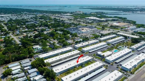 5267 81st Street N St Petersburg FL 33709