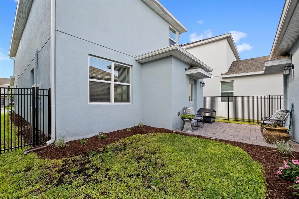 11442 Listening Drive Orlando FL 32832