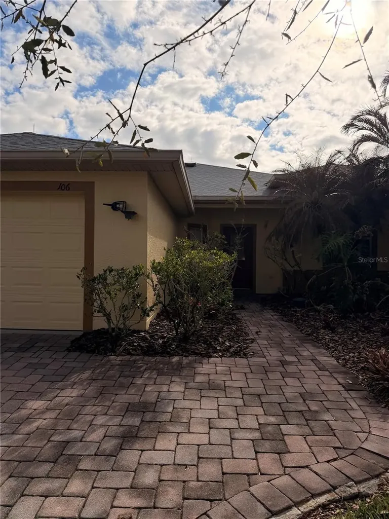 106 Vista Drive Kissimmee FL 34759
