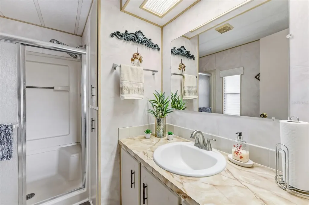 132 Forest Lane Safety Harbor FL 34695