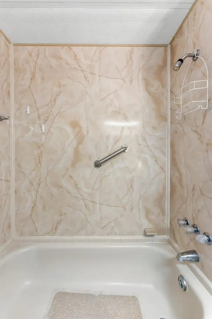132 Forest Lane Safety Harbor FL 34695
