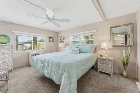 132 Forest Lane Safety Harbor FL 34695