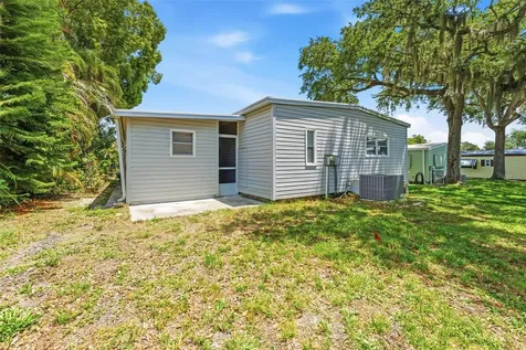 132 Forest Lane Safety Harbor FL 34695