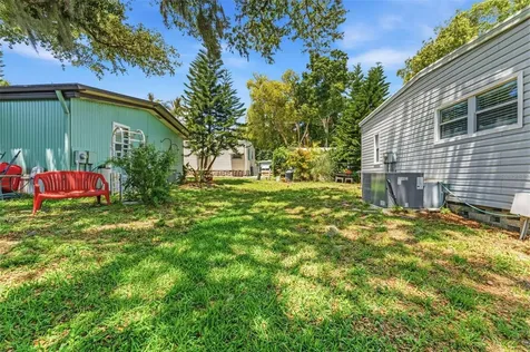 132 Forest Lane Safety Harbor FL 34695