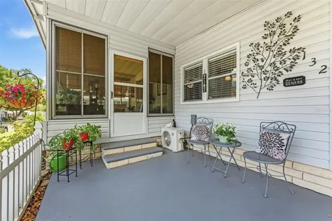 132 Forest Lane Safety Harbor FL 34695