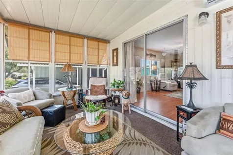 132 Forest Lane Safety Harbor FL 34695