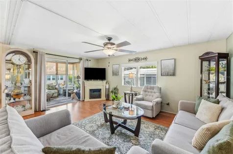 132 Forest Lane Safety Harbor FL 34695