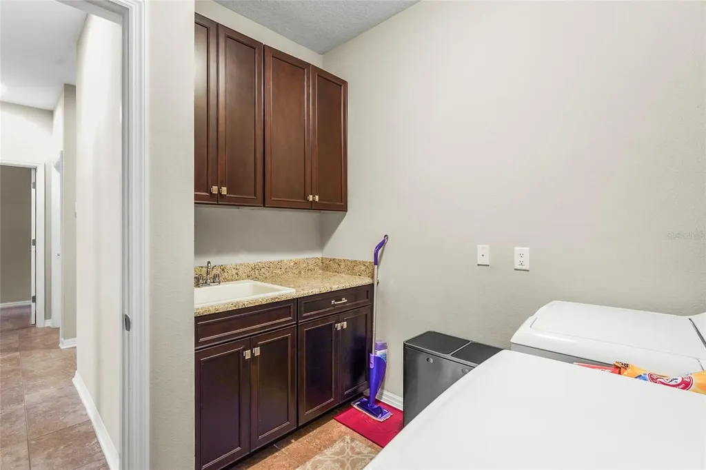 2745 62nd Avenue E Ellenton FL 34222