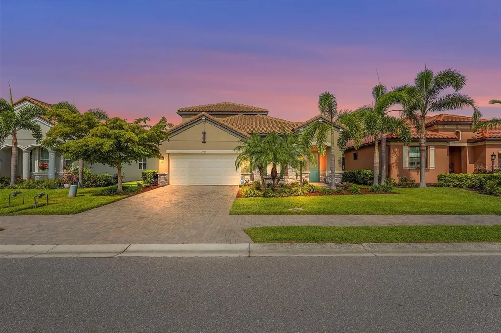 2745 62nd Avenue E Ellenton FL 34222