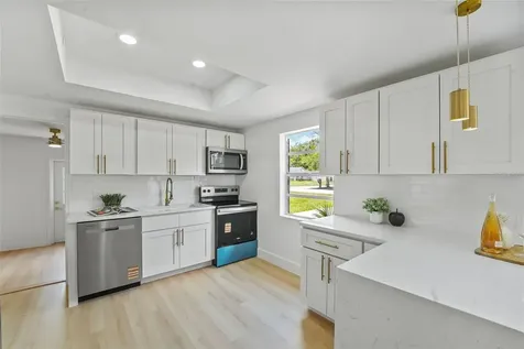 17 Palmira Road Debary FL 32713