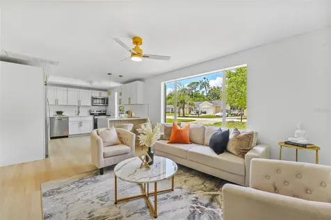 17 Palmira Road Debary FL 32713