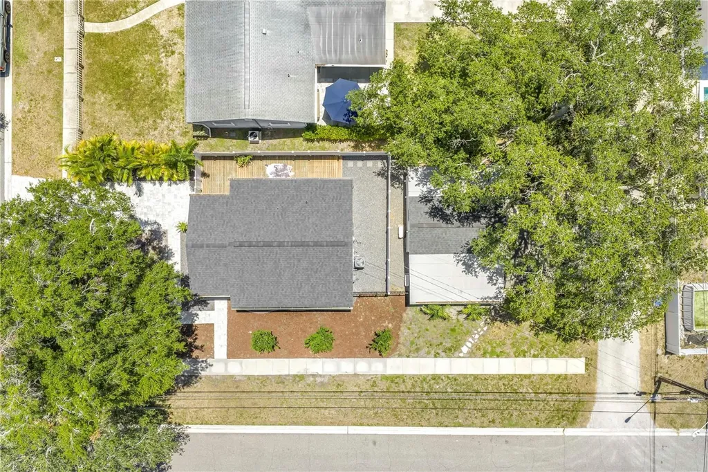 798 45th Avenue N St Petersburg FL 33703
