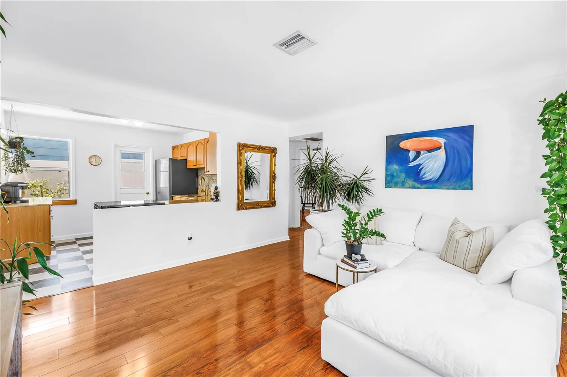 798 45th Avenue N St Petersburg FL 33703