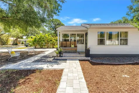 798 45th Avenue N St Petersburg FL 33703
