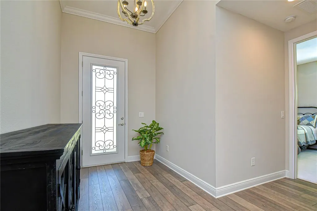 6005 Sparrowhead Way Lithia FL 33547