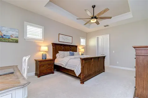 6005 Sparrowhead Way Lithia FL 33547