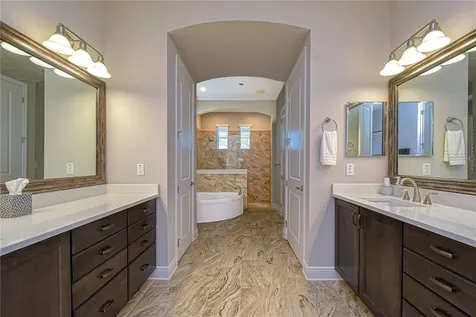 6005 Sparrowhead Way Lithia FL 33547