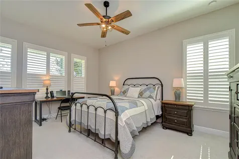 6005 Sparrowhead Way Lithia FL 33547