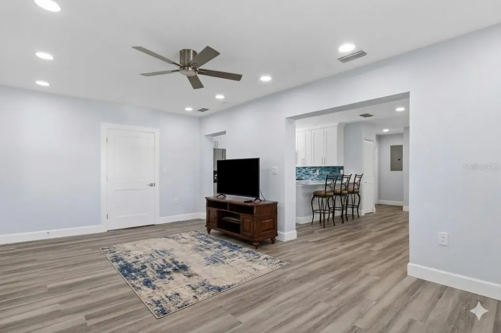 4509 26th Avenue S Tampa FL 33619