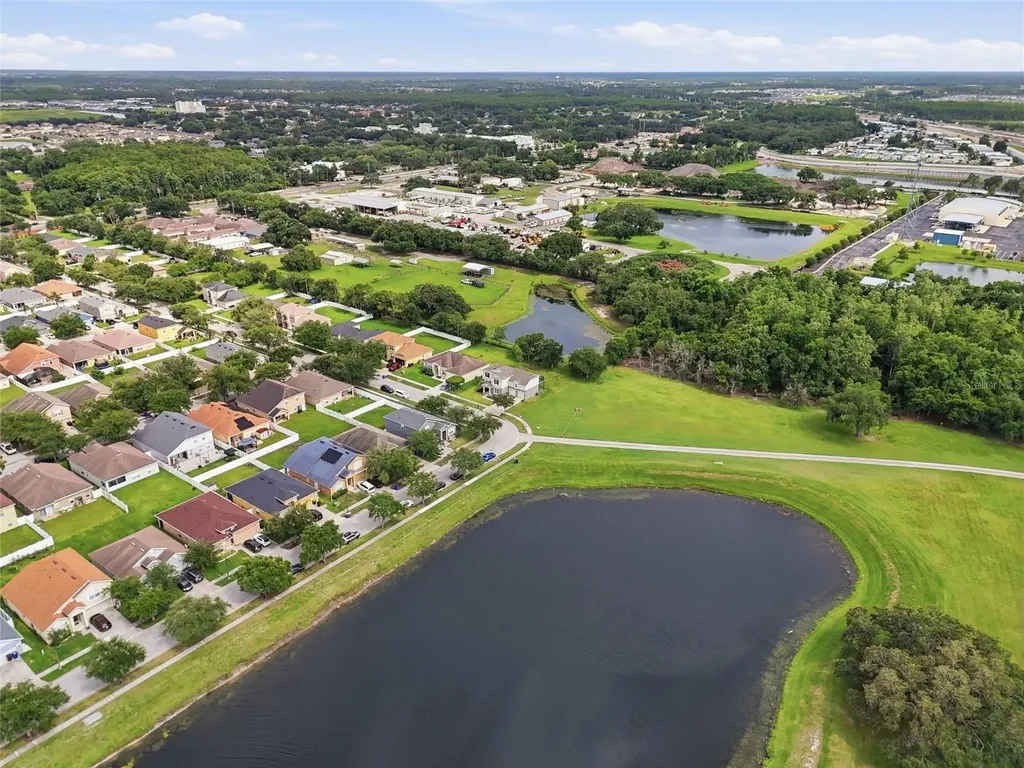 2124 Continental Street St Cloud FL 34769